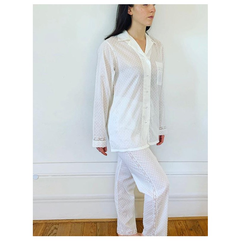 Betty Pyjamas in luxury plumetis cotton